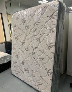 Queen Pillow Top Set New With Delivery 