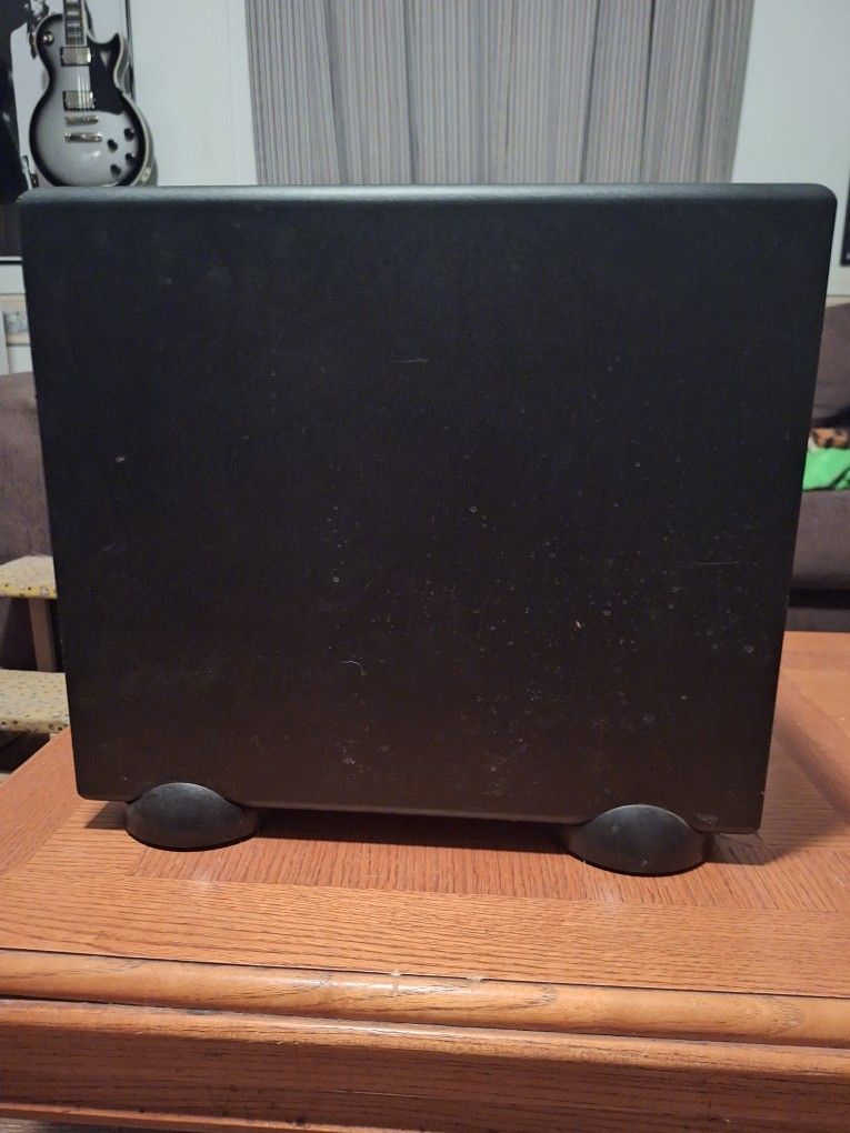 KLH SUBWOOFER 