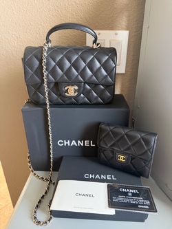 Black purse and matching wallet