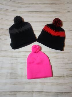 Pom Pom Beanies Set of 3