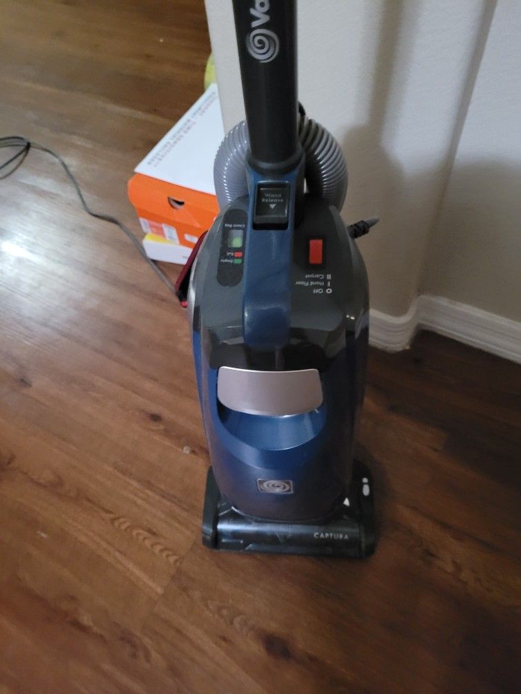 Vortex Captura model, upright vacuum cleaner