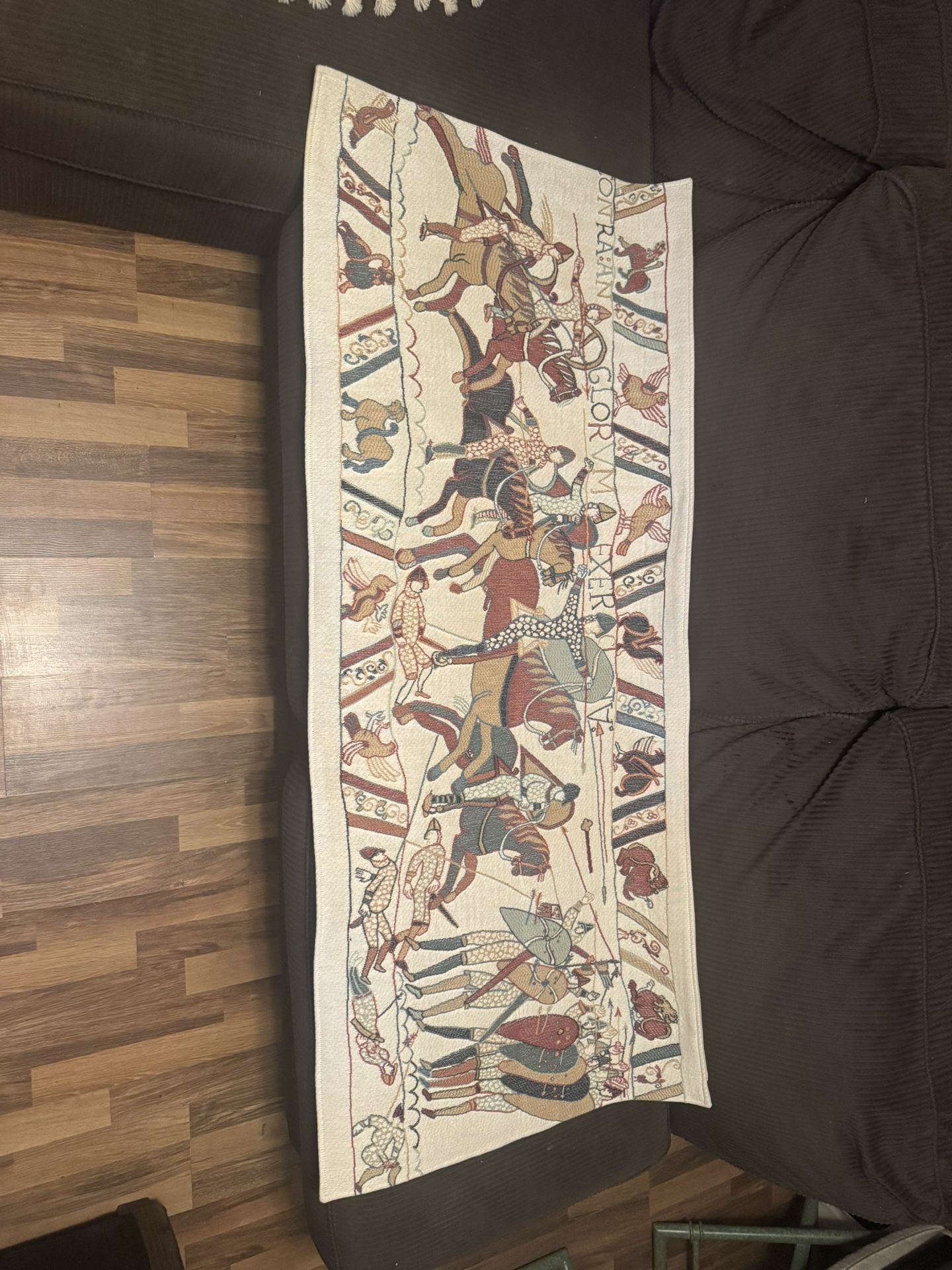 Large Belgian ‘Point de Rose’ Bayeux‑style Tapestry, 27×82 in — Wall Hanging