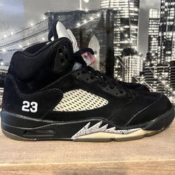 Jordan 5 Black Metallic  Size 10.5