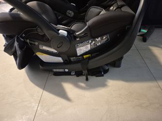 Graco Car Seat & Base