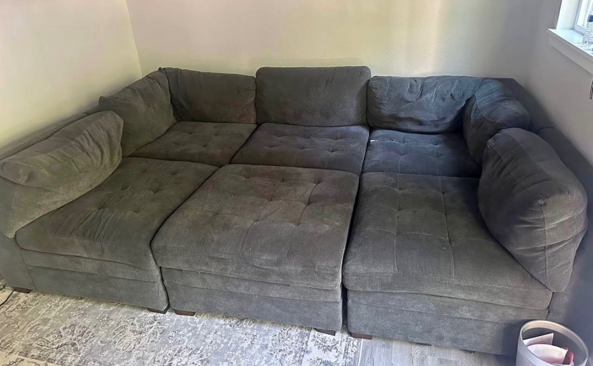 Sectional Couch 