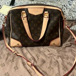 Louis Vuitton purse