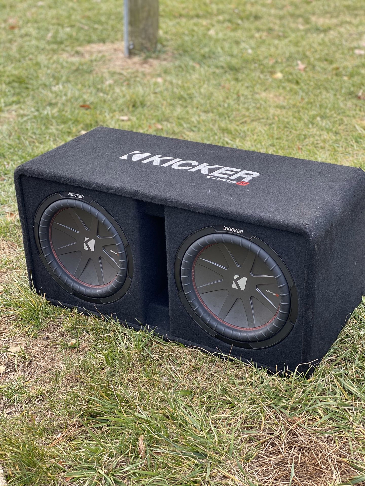 Dual Kicker 12” subwoofer