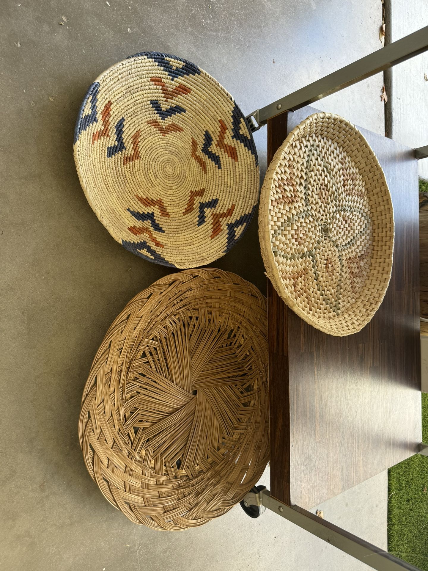 Vintage Baskets Wall Decor