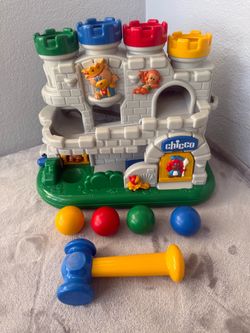 Chicco Castle Pounder – Complete & Excellent Condition – $150