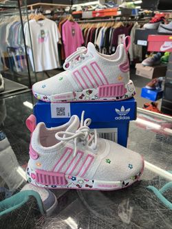 Adidas NMD R1 EL Hello Kitty