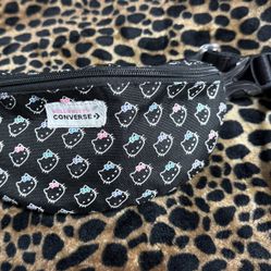 Hello Kitty Fanny Bag
