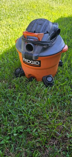 rigid vac 12 gallon