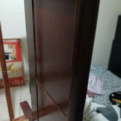 Queen Size Bed And Frame Wooden