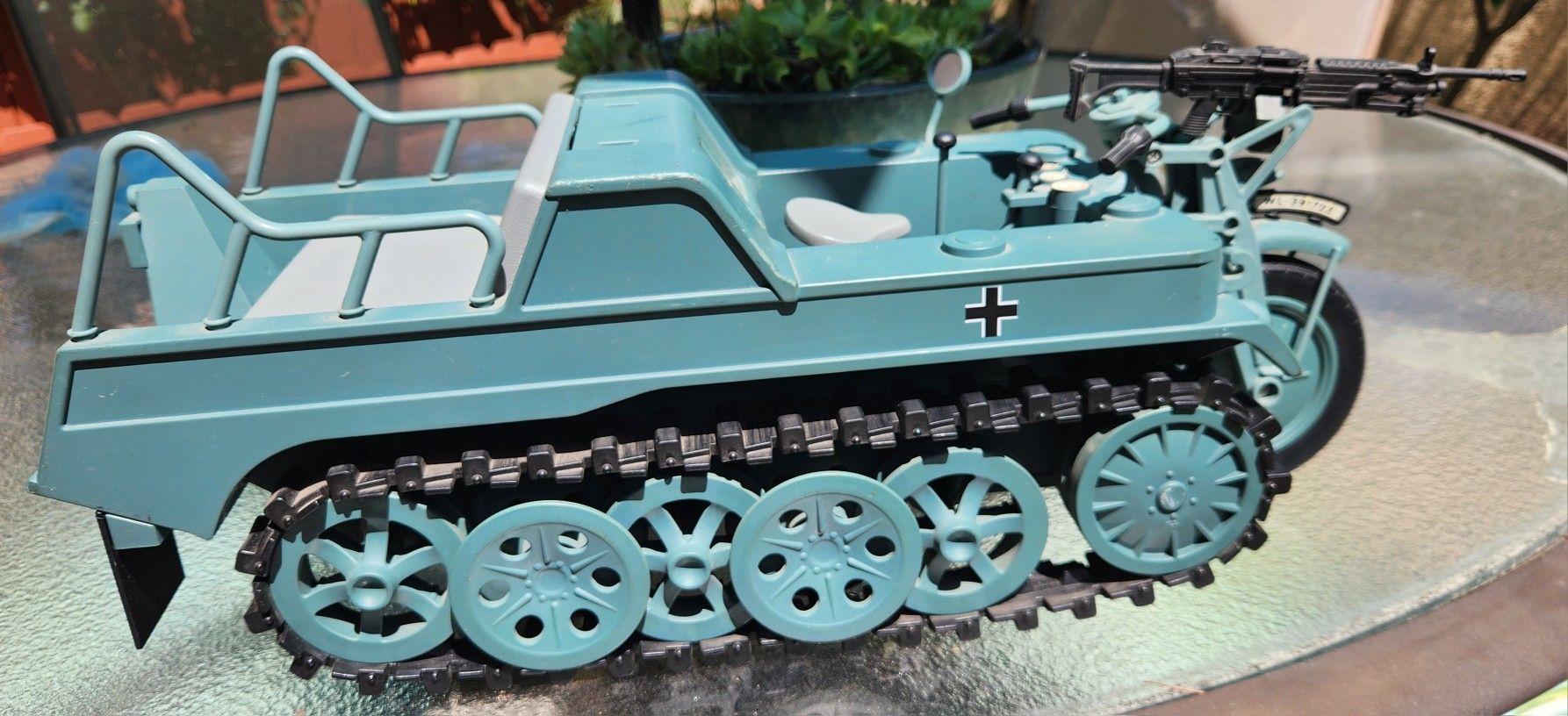 1999 21st Century Toys Soldier 1:6 German Kettenkrad Motorcycle Half Track