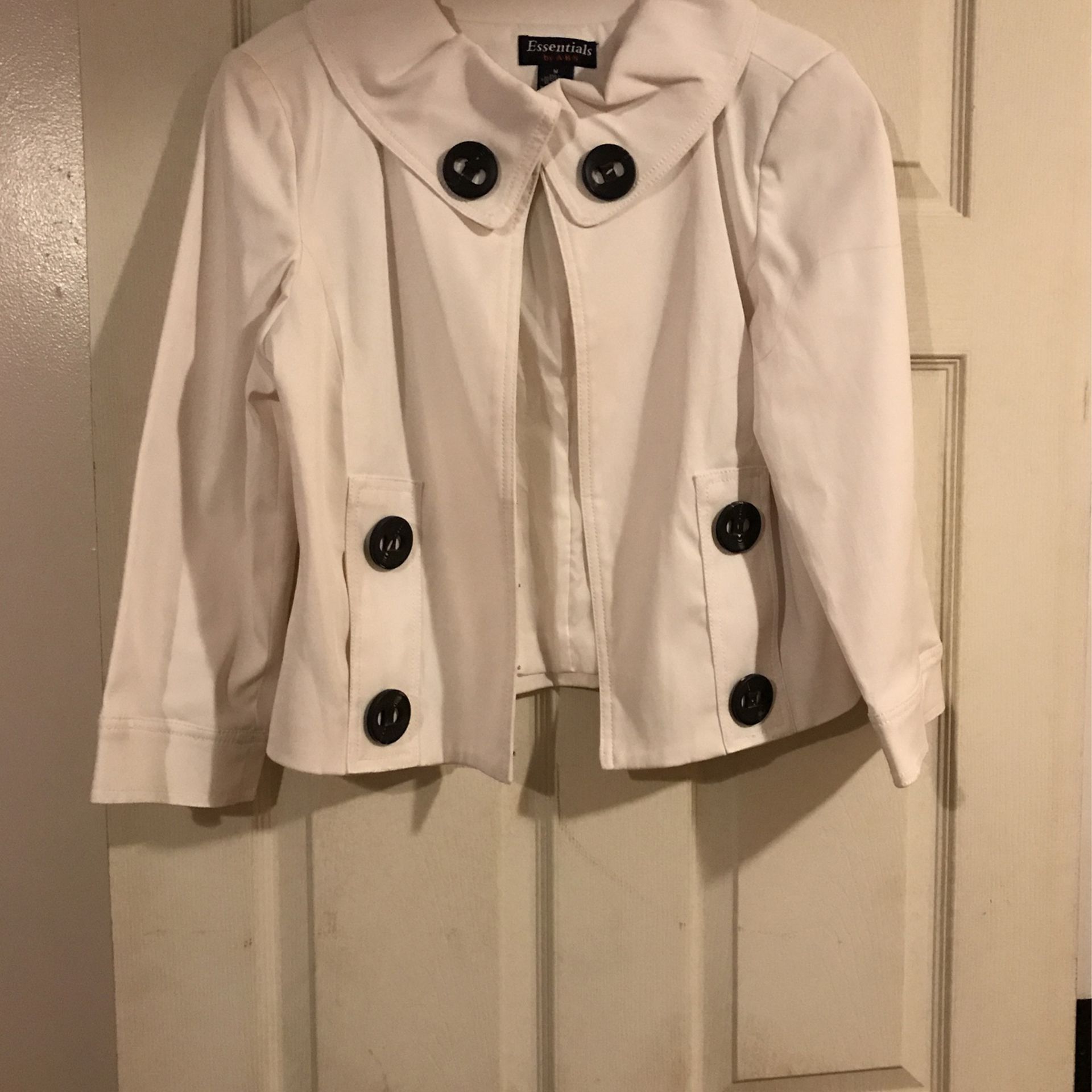 White Vintage Jacket Black Buttons 