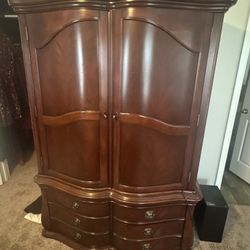 Tv Stand/ Dresser 