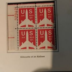 Silhouette Of Jet Airliner 11¢ (4 Stamps)).