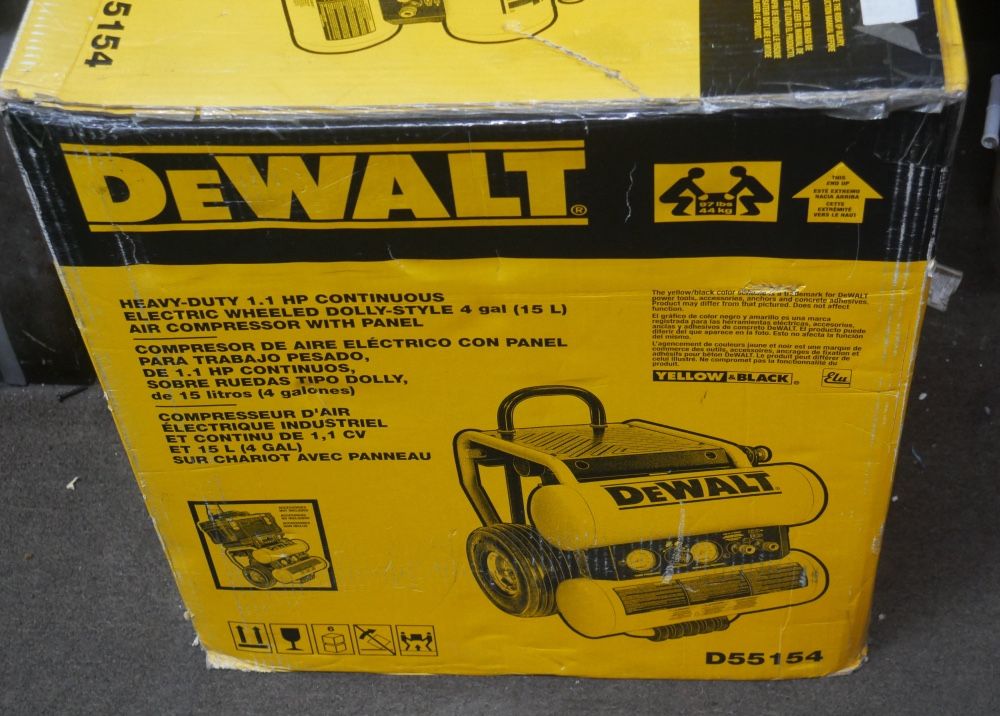 BRAND NEW DEWALT Heavy Duty 1.1 Electric Air Compressor D55154.