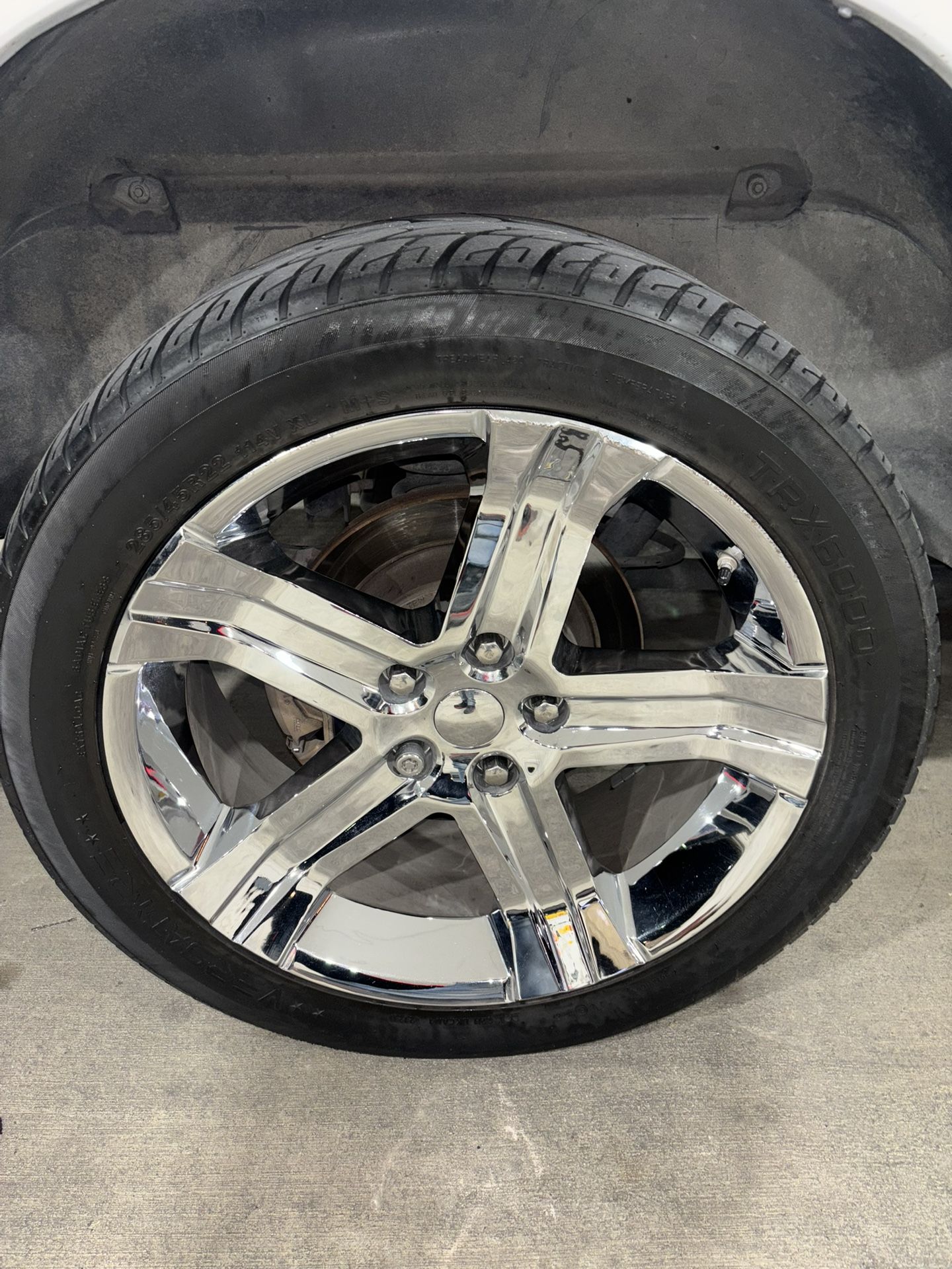 (4) 285/45/2022 Tires And (4) Dodge Ram 1500 R/T Style Chrome 22” Wheels