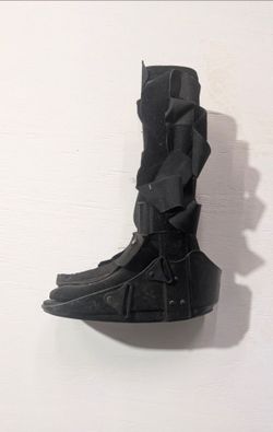 Black Orthopedic Walking Boot Brace