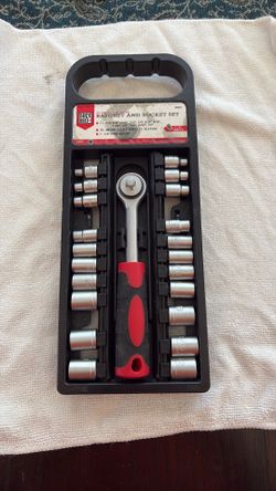 Ratchet and Socket set.