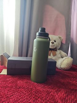 Insulated Stainless Steel Water Bottle Olive Green 40 oz