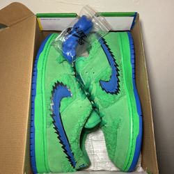 Nike SB Dunk Low “Grateful Dead Bears Green” Size 12 In Men