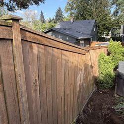 FREE 40’ Cedar Fencing