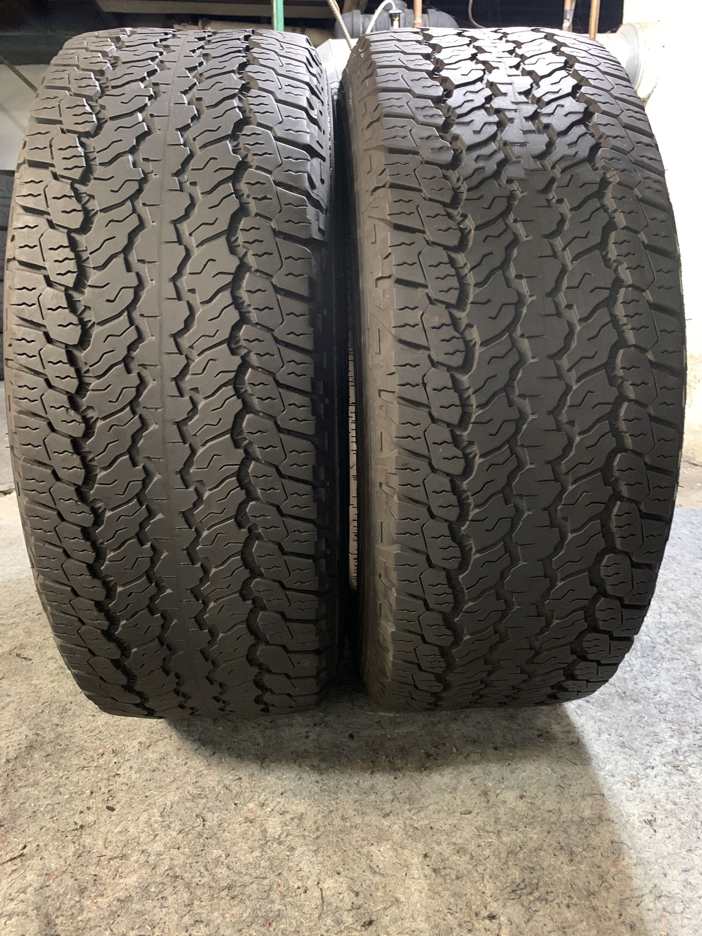 255-65-17 Goodyear Wrangler