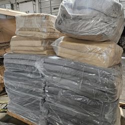 Sherry Klein Dog Beds