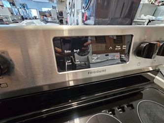 Refurbished Frigidaire Electric Range Oven Stove