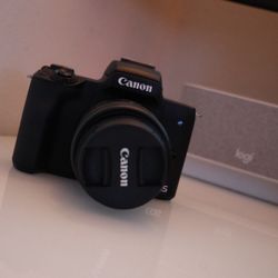 Canon M50 II
