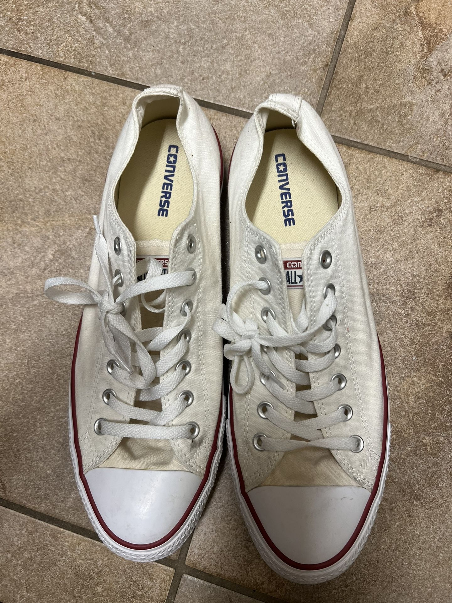 Men Converse