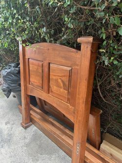 Twin Wooden Frame Like New