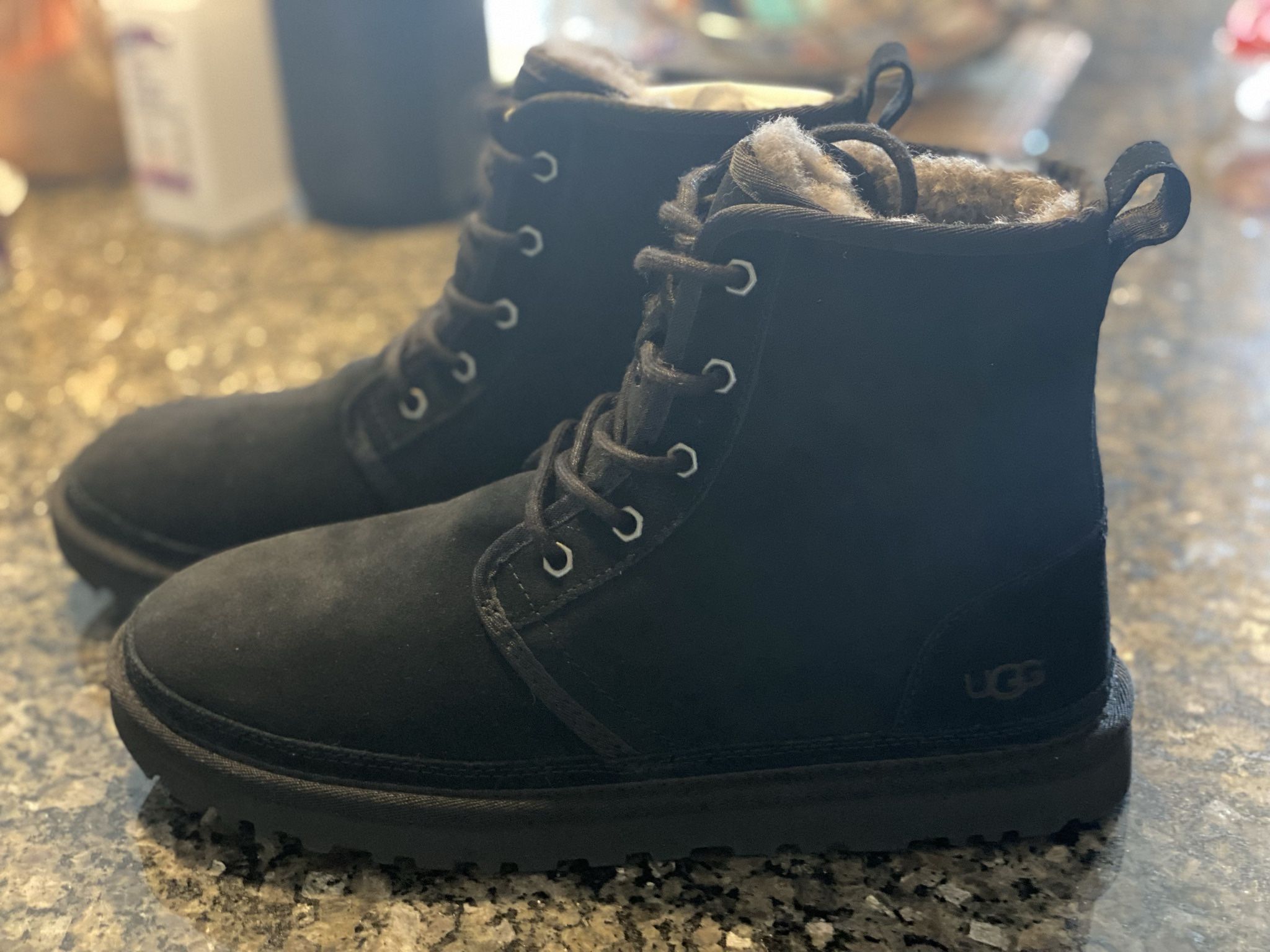 Ugg Mens Neumel Black boots size 10 #3236 (gr850)