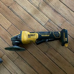 DeWalt DCG416 20V MAX XR FLEXVOLT ADVANTAGE Grinder 