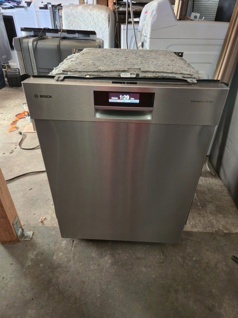 Bosch dishwasher *stainless