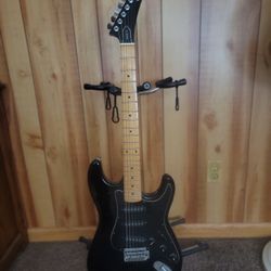 Epiphone (  Stratocaster