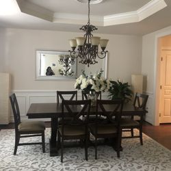 6 Dining Room Chairs