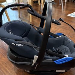 Maxi Cosi Infant Carseat Coral XP With Base