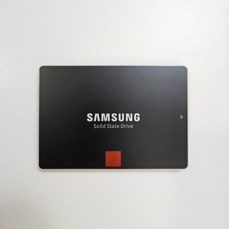 Samsung 850 PRO 256GB SATA 2.5in Solid State Hard Drive SSD Tested!