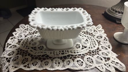 Vintage Indiana Glass Company White Milk Glass