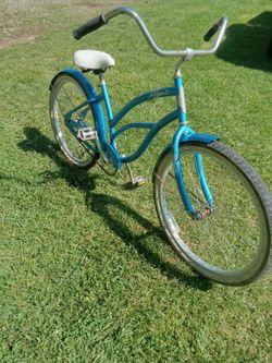 Huffy girls bike