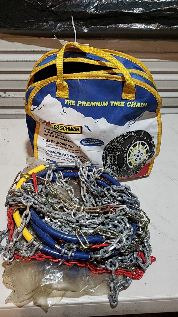 Les Schwab tire chains. 15"17" for Sale in Everett, WA OfferUp