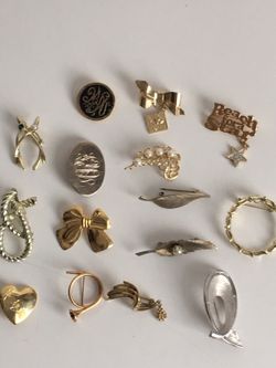 15 Brooches Gold Silver Tone Vintage Now