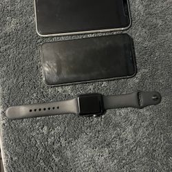 iphone XR iphone 11pro and apple watch