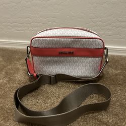 Michael Kors Grapefruit Crossbody *Firm On Price*