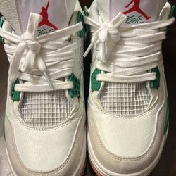 Jordan 4 Pine Green Size 7