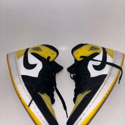 Jordan 1 mid yellow toe 12 men