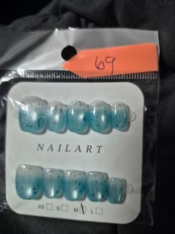 Press on nails 2 for 5 or $3 a piece